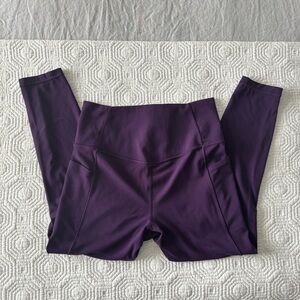 Athleta Salutation Stash High Riss 7/8 Legging